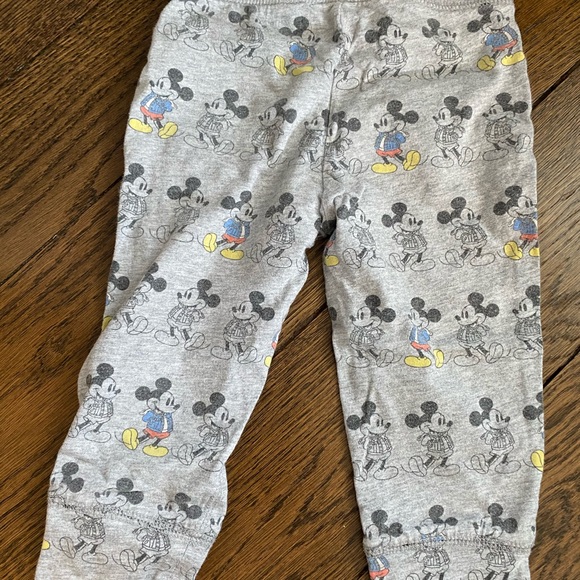 Sweats - Picture 3 of 4